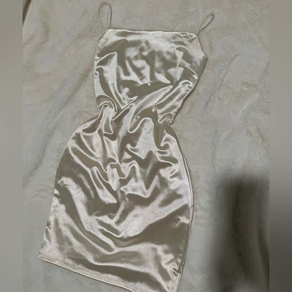 WINDSOR strappy open back mini dress - Picture 2 of 5